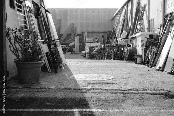 Fototapeta Ciarpame robivecchi rigattiere in bianco e nero