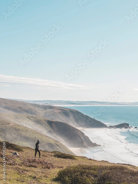Obraz walking along the cliff
