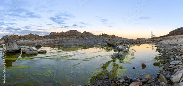 Fototapeta Faro de Favaritx en Menorca junto al Cami de Cavalls