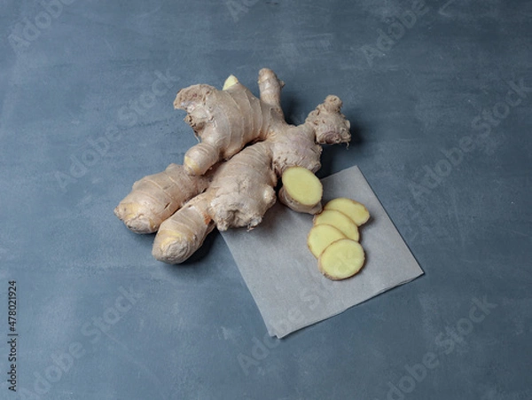 Obraz ginger on a gray background
