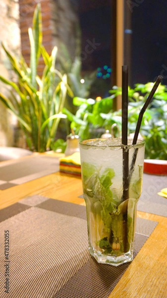 Obraz mojito cocktail on the table in the cafe in the bar refreshing drink