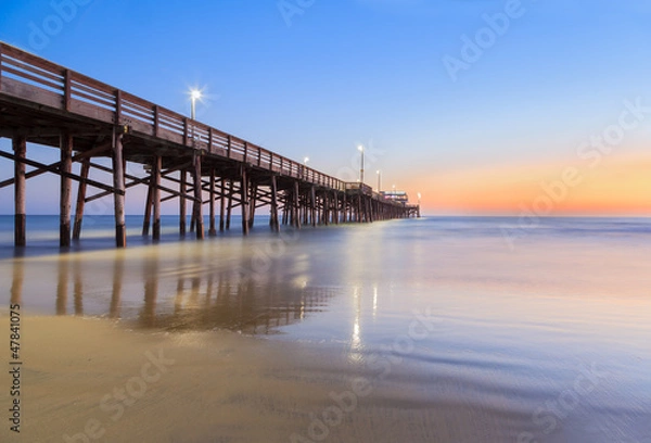 Obraz Newport Beach pier after sunset