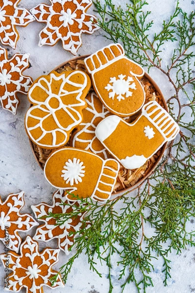Obraz Gingerbread cookies in the form of snowflakes