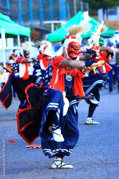 Fototapeta 岩手県北上市　民俗芸能　鬼剣舞