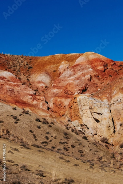 Fototapeta Mountain landscapes with beautiful views of red rocks and peaks in Altai