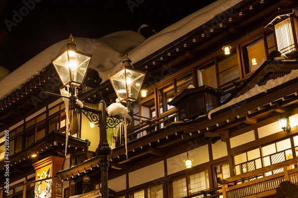 Obraz 冬の銀山温泉