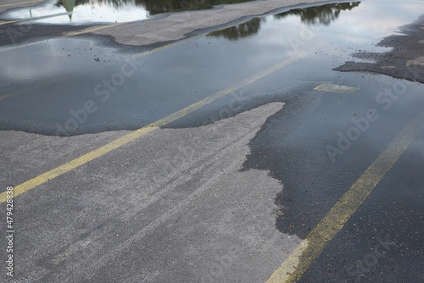 Obraz parking lot wet after rain