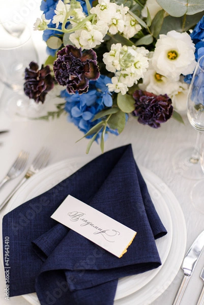 Obraz elegant wedding table setting with flowers