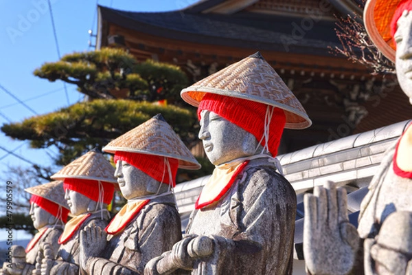 Fototapeta ニット帽のお地蔵さんたち