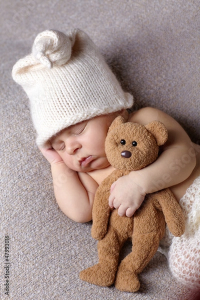 Obraz sleeping baby with teddy bear
