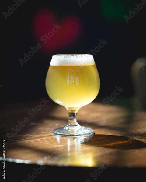 Obraz Light Sour Beer Snifter