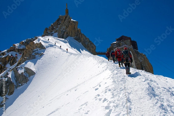 Obraz Alpinisti sulla Aiguille du midì