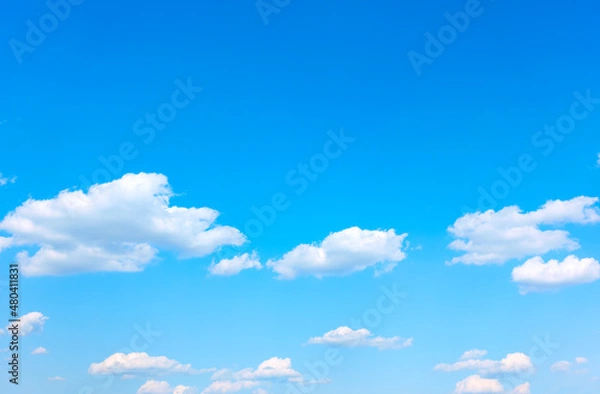 Fototapeta Sky with rare white clouds