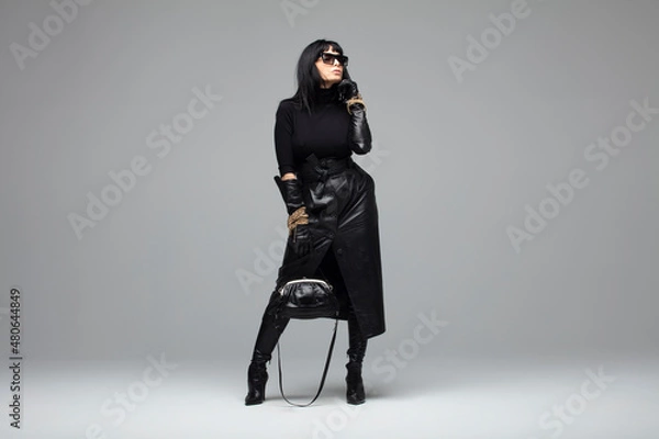 Obraz Femme en noir,  