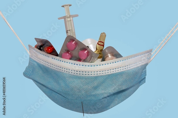 Obraz bandage, mask, protection, virus, drugs, pills medicine the syringe, on the isolated background, a concept of treatment of a virus