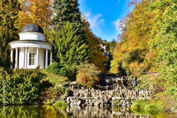 Obraz Pavillon, Park, Wasserfall, See, Herbst 