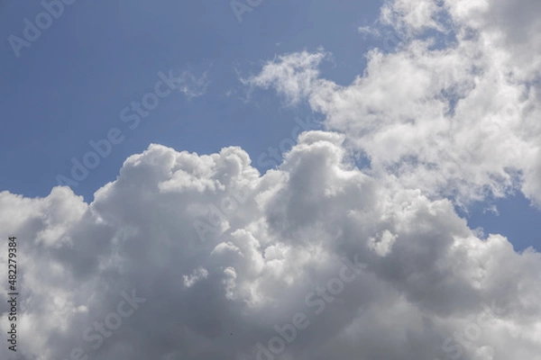 Fototapeta white cloud on black background.