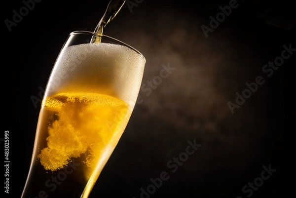 Obraz ビールを注ぐ