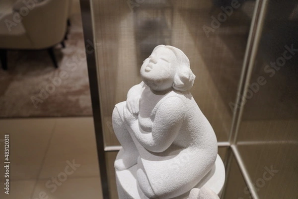 Obraz 흰색 동상 White Statue