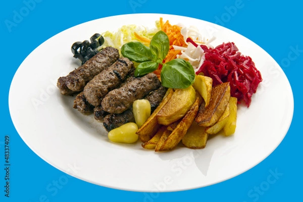 Fototapeta Köfte mit Pommer