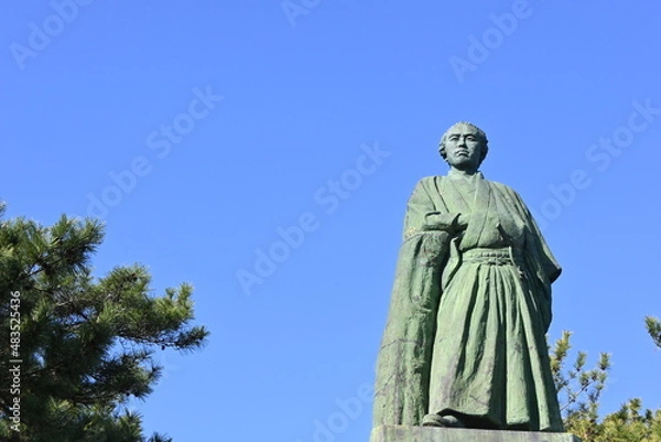 Fototapeta 桂浜の坂本龍馬像
