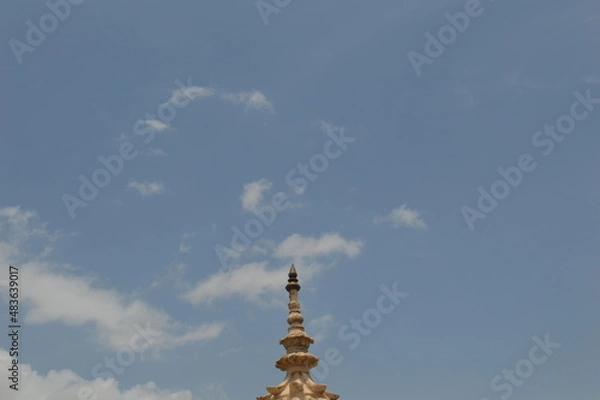 Obraz tower in the sky