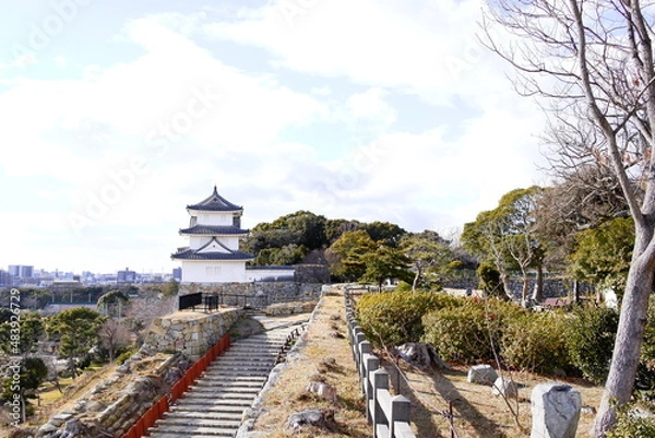Fototapeta 明石公園にある、明石城。