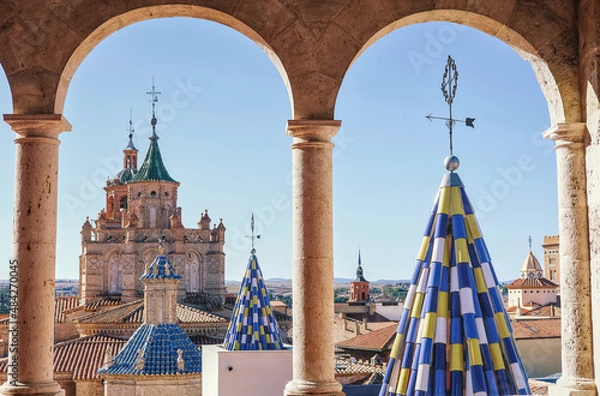 Fototapeta Teruel Cathedral seen through the arches