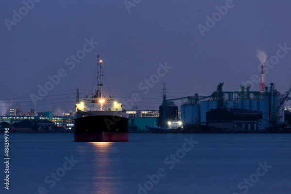 Fototapeta 冬の夜の名古屋港の風景