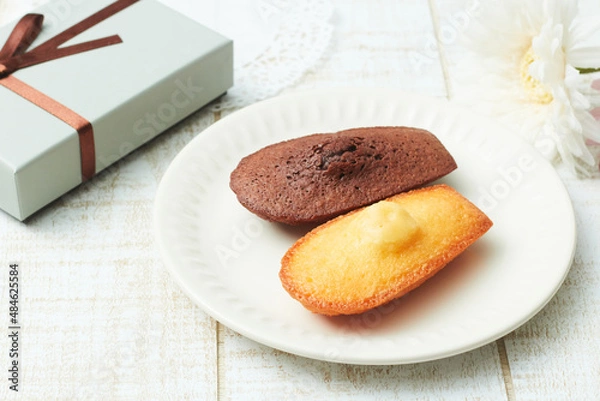 Fototapeta 甘くて美味しいマドレーヌ