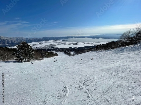 Fototapeta 福島県の猪苗代スキー場からのs猪苗代湖の眺め