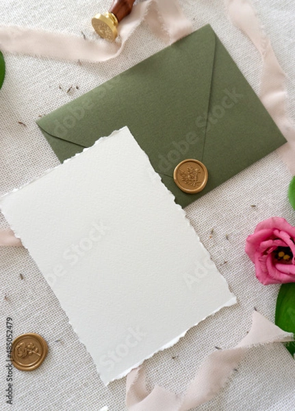 Obraz Mockup invitation, blank paper greeting card, floral background, card with envelope, flat lay with roses