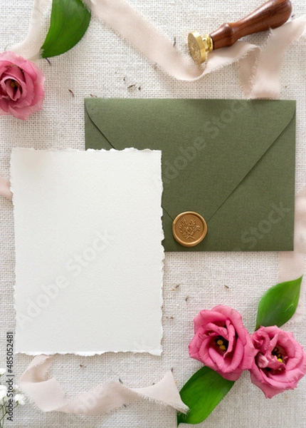 Obraz Mockup invitation, blank paper greeting card, floral background, card with envelope, flat lay with roses