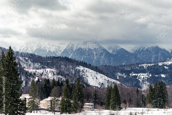 Fototapeta snow covered mountains