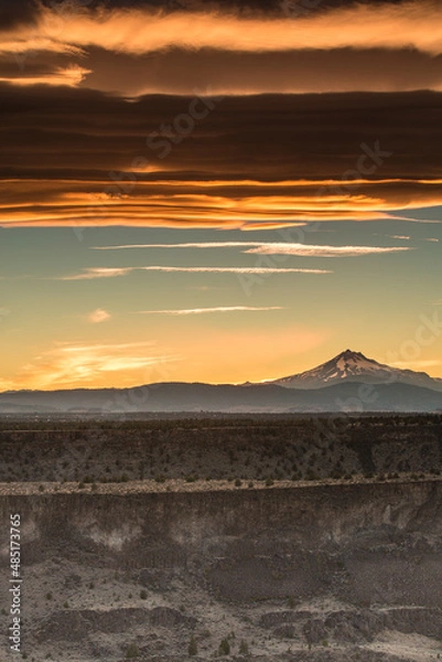 Obraz sunset over the mountains