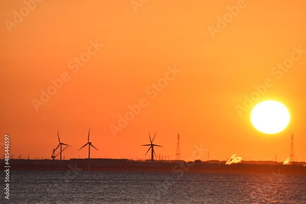 Obraz 朝焼けと風力発電