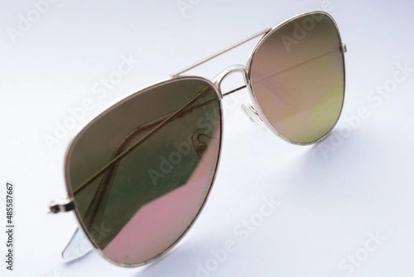 Obraz sunglasses isolated on white background