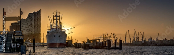 Obraz Panorama of a sunrise in the port of Hamburg 
