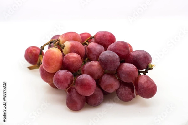 Obraz red grapes isolated on white