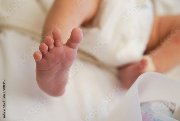 Obraz 生まれたての新生児の足