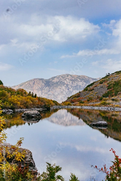Obraz amazing mountain lake under the clouds