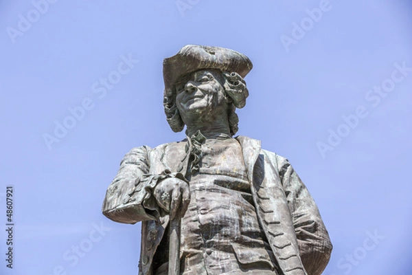 Fototapeta Statue of the Italian playwright Carlo Goldoni, Venice, Italy