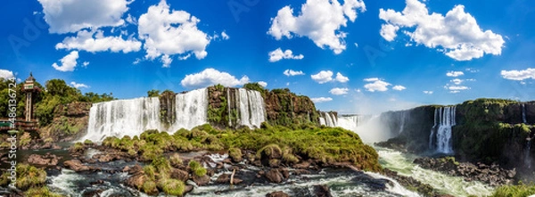 Obraz Panoramic view of the Iguazu Falls, border between Brazil and Argentina.