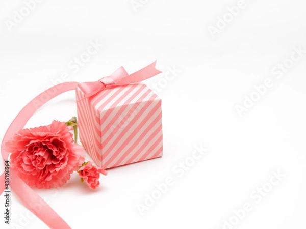 Fototapeta カーネーションとギフトボックス