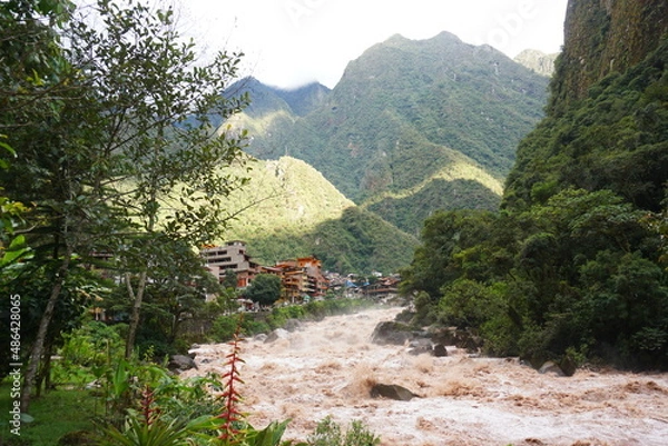 Obraz 氾濫した川