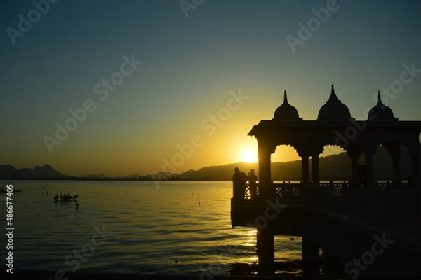 Fototapeta sunset in the city