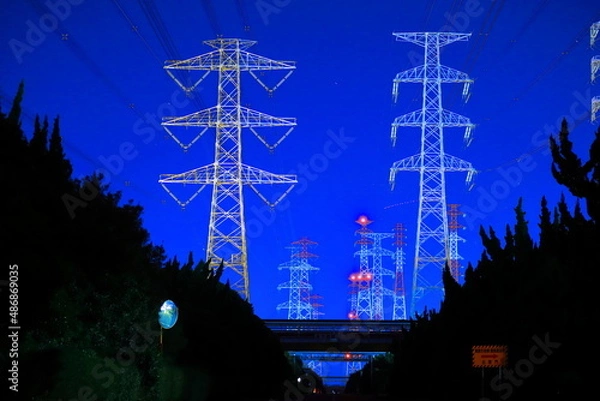 Fototapeta 夜, 精製所,  工場, 工業, 工業の, タワー,  パワー, エネルギー, シティ, 石油化学製品, 公害, 光, 煙突, 原油, テクノロジー, 