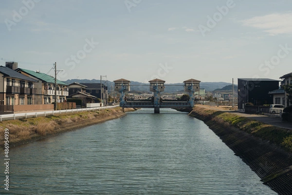 Obraz 福岡県糟屋郡新宮町の海の近くの湊川沿いの風景