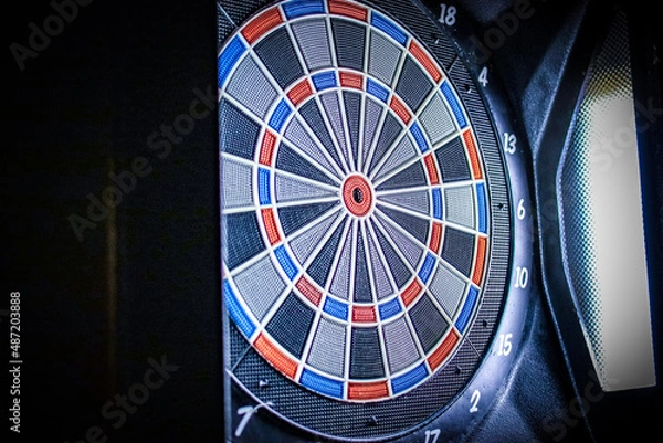 Obraz 夜のダーツバーのダーツの的