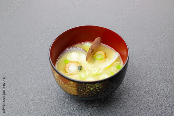 Obraz 稚貝の味噌汁　ベビーホタテの味噌汁